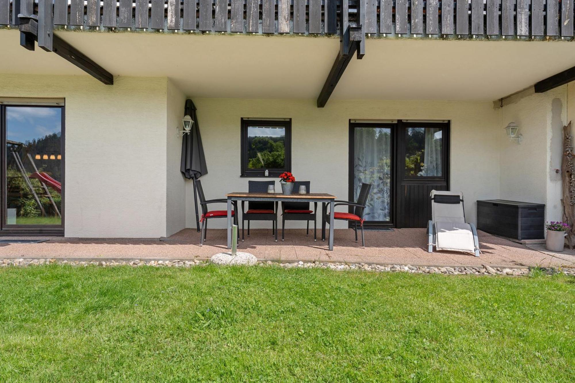 Schlossblickwohnung Schiel Gernsbach Bagian luar foto