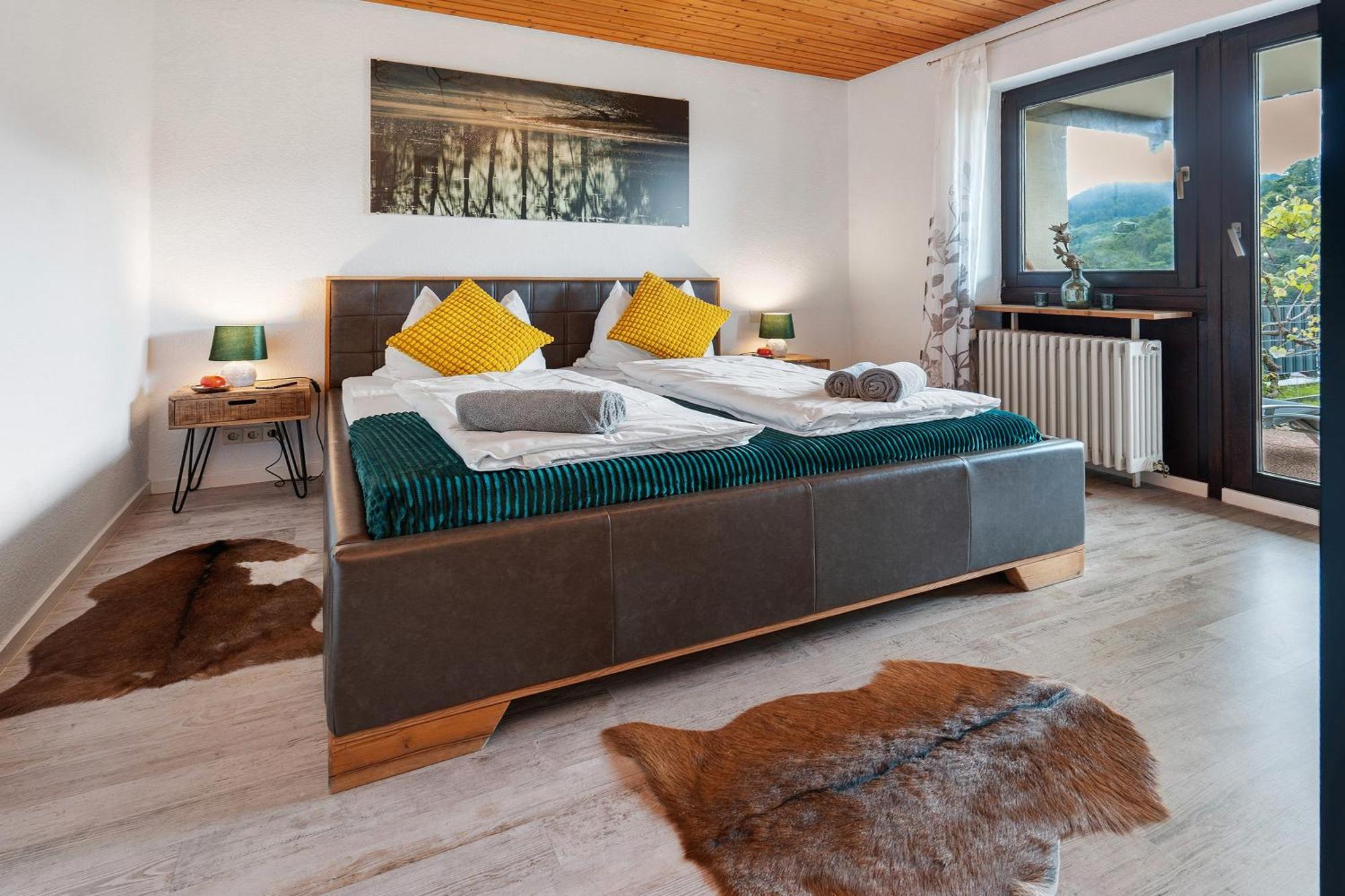 Schlossblickwohnung Schiel Gernsbach Bagian luar foto