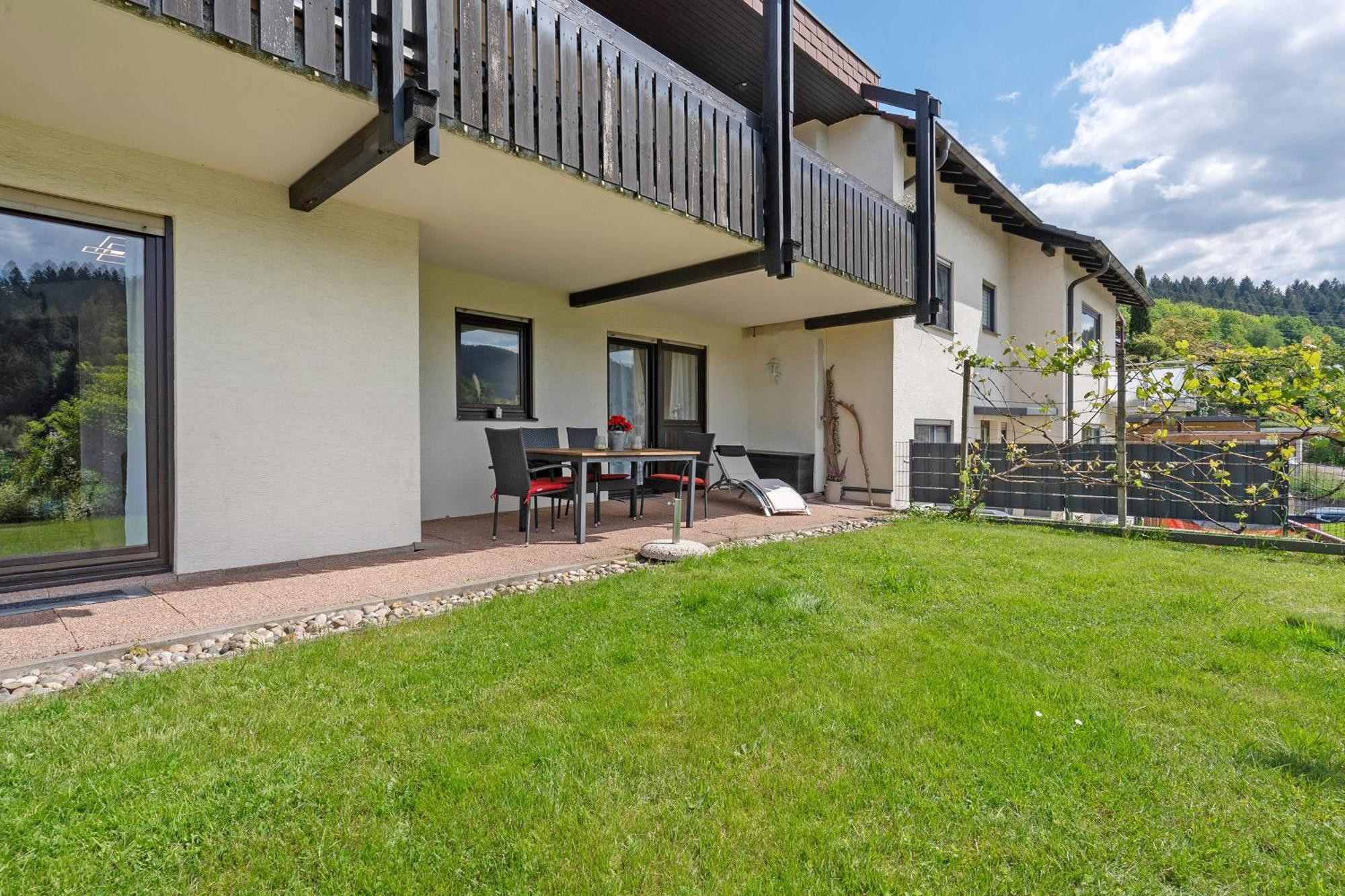 Schlossblickwohnung Schiel Gernsbach Bagian luar foto